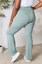 Heimish Full Size High Waist Pocketed Sports Leggings - Comfortable Yoga Pants
